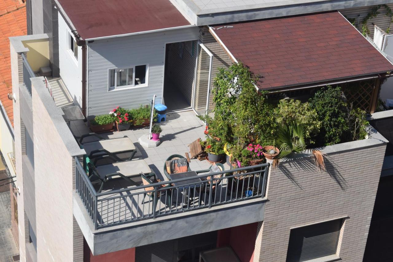 Habitación en un Ático con gran terraza al aire libre una noche 75 mas noches a 65e Burriana Exterior foto