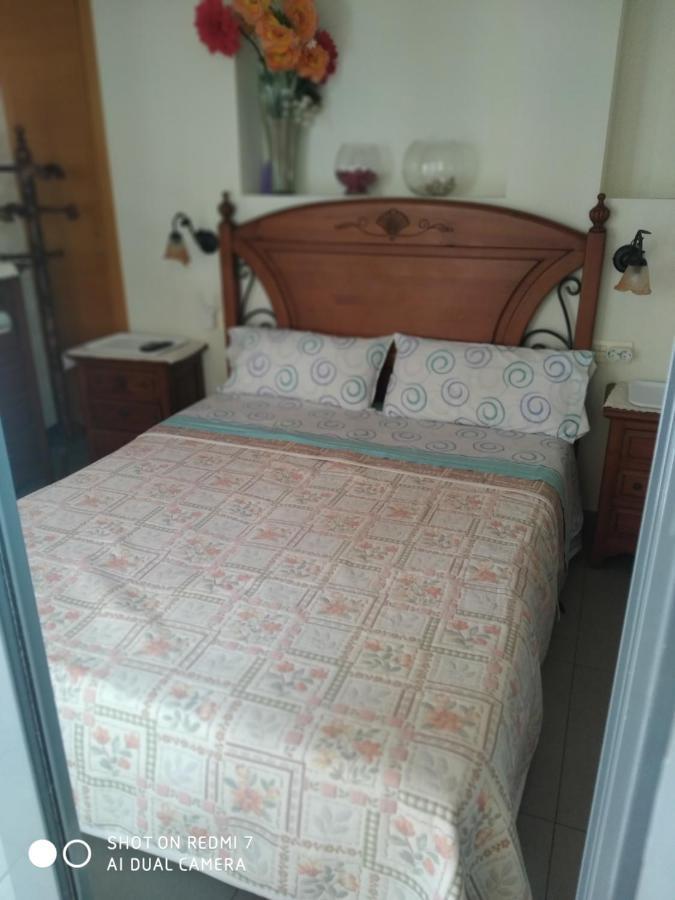 Habitación en un Ático con gran terraza al aire libre una noche 75 mas noches a 65e Burriana Exterior foto